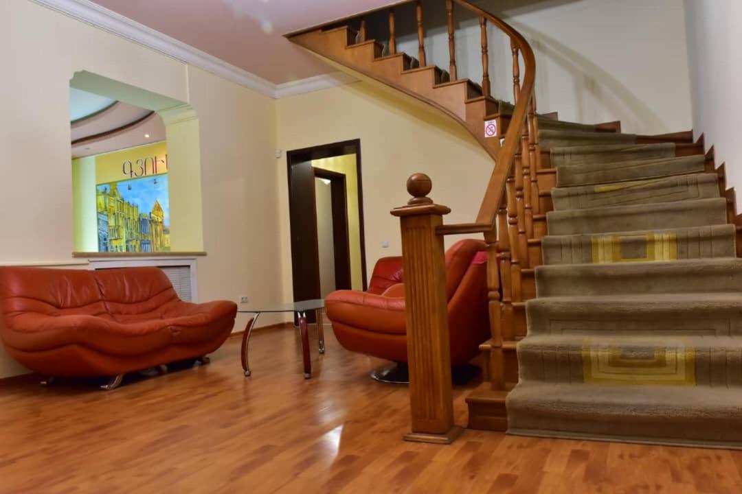 Gyumri Hotel Yerevan Ngoại thất bức ảnh