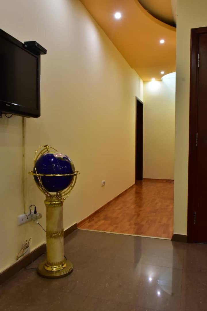 Gyumri Hotel Yerevan Ngoại thất bức ảnh